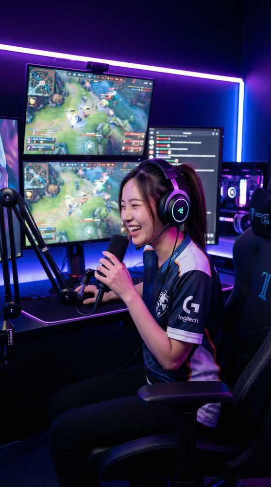 比翼鸟漫画大全全彩漫画大全下载-游戏直播视频